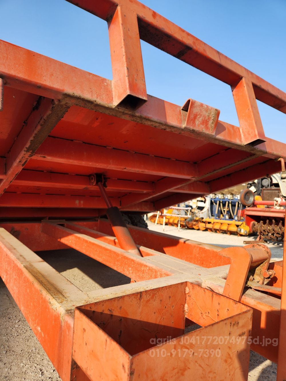  트레일러 추레라 뒤우측면