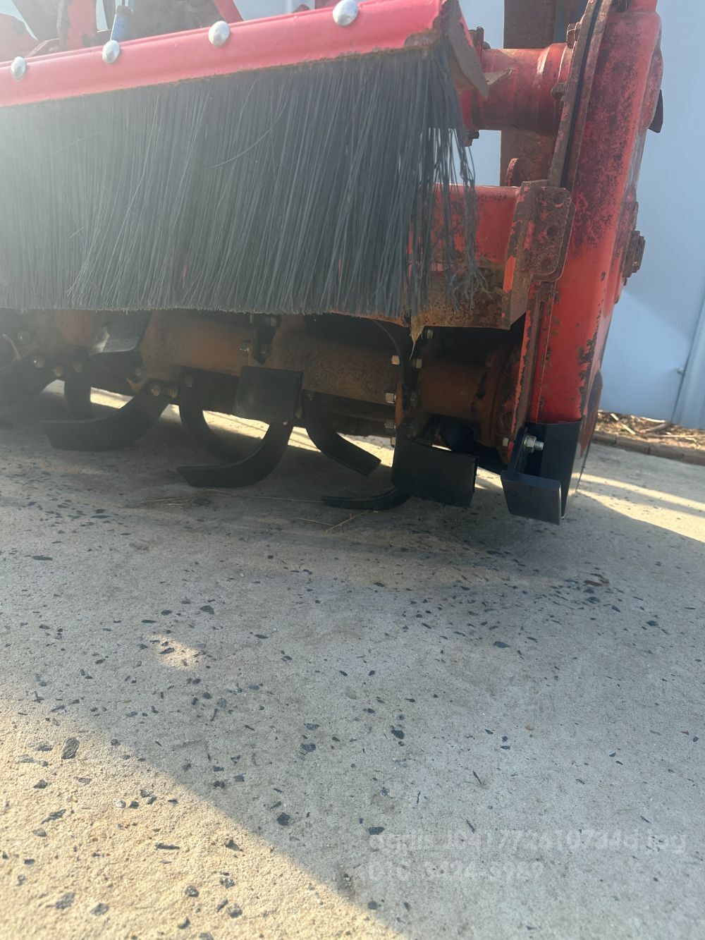 영진기계 로타리 YJ225GM (경폭225cm) 뒤우측면