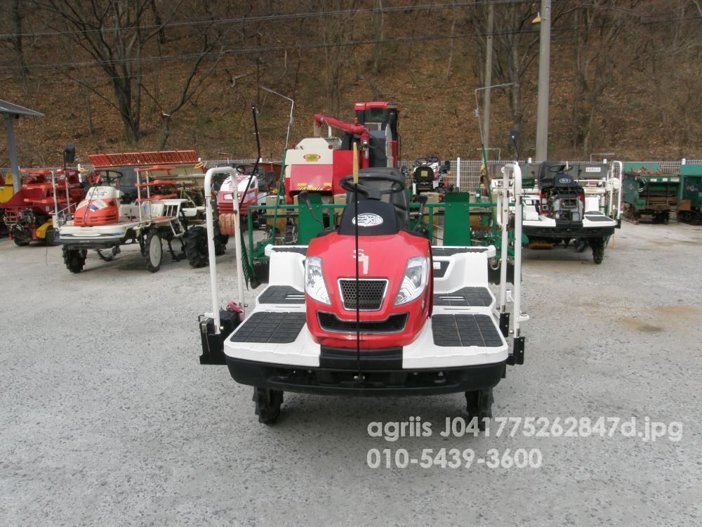  벼직파기 황금파종기8조식 벼직파기 황금파종기8조식  뒤우측면