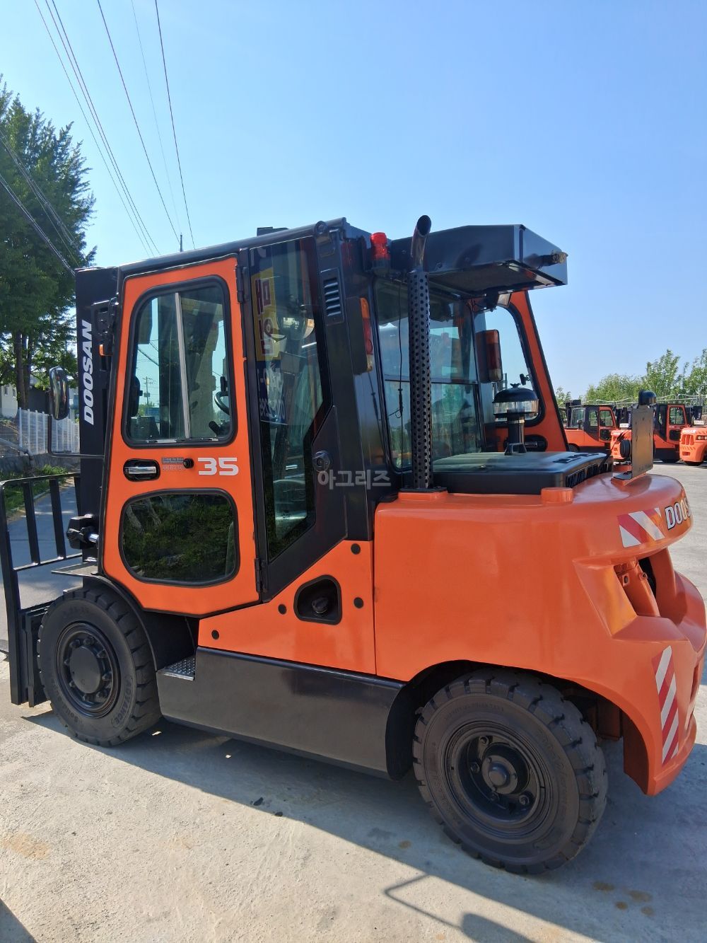 Doosan Forklift (3.5톤)  뒤우측면