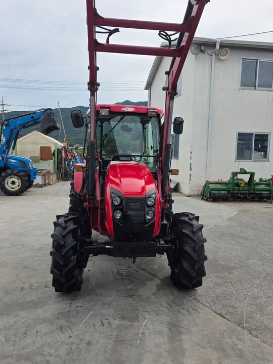 TYM 트랙터 T623 (62마력)