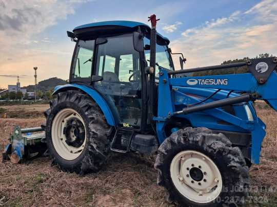 LS Tractor U6030 (60hp)