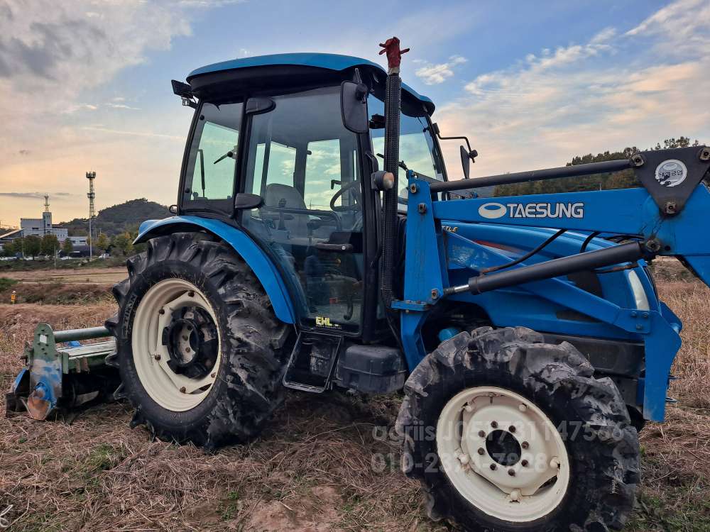 LS Tractor U6030 (60hp)