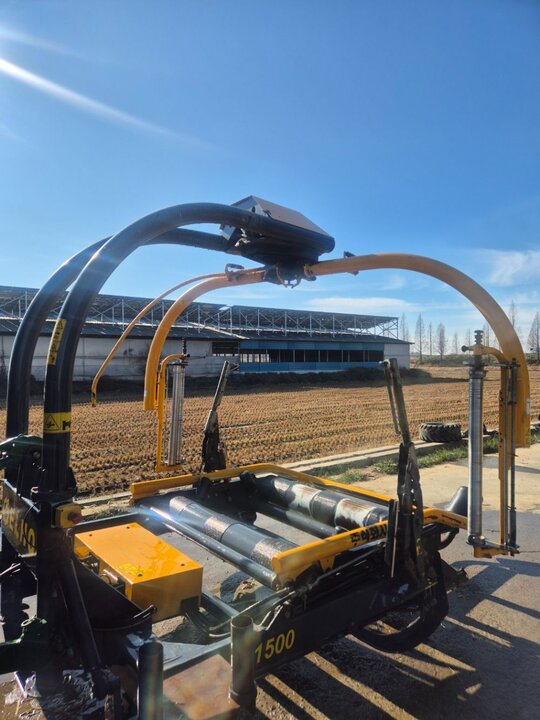  Bale Wrapper PROLINER1500  앞좌측면