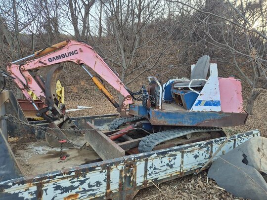  굴삭기 삼성30포크레인 (3톤)