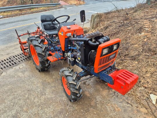 대동 트랙터 L1901 (19마력)