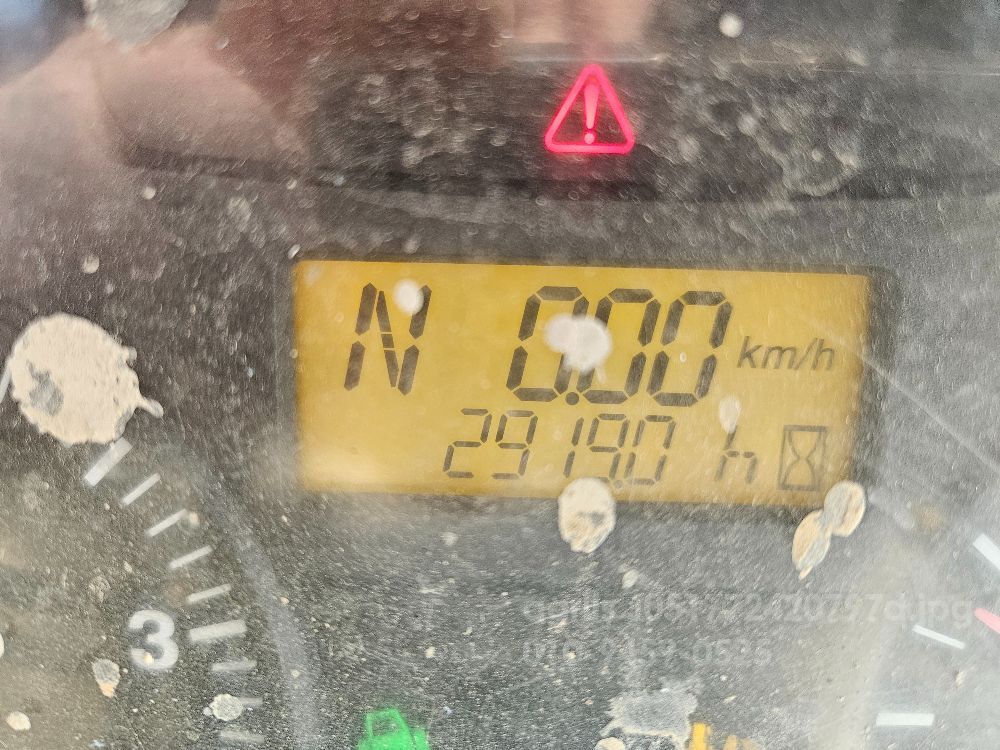 구보다 트랙터 MZ763 (76마력) 뒤우측면