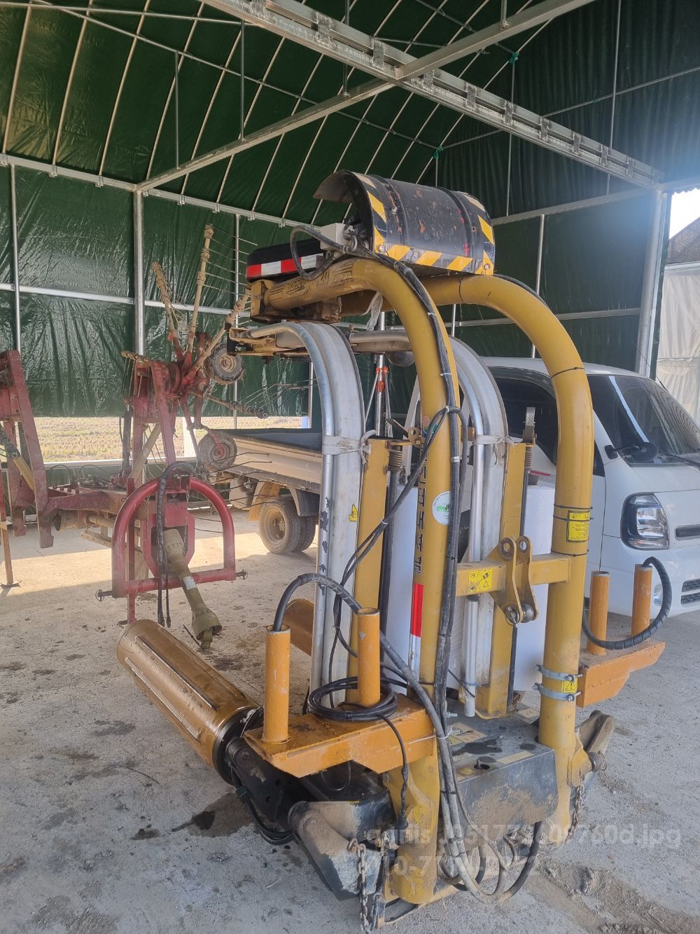 원인터내셔널 래핑기 탕코 1320 뒤우측면