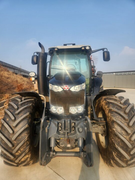 Massey Ferguson  트랙터 Massey Ferguson 7616 (160마력)