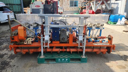  밀보리파종기 밀보리파종기 