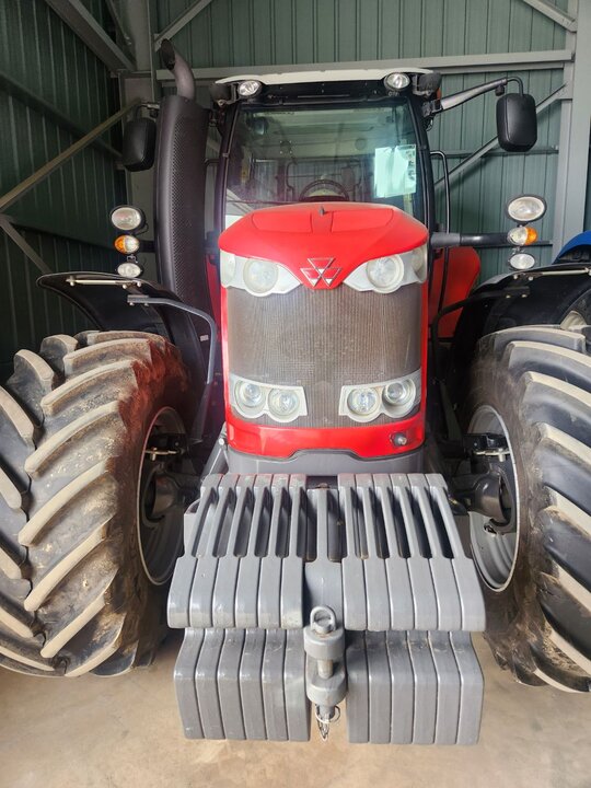 아세아 트랙터 MF7716 (160마력) 앞좌측면