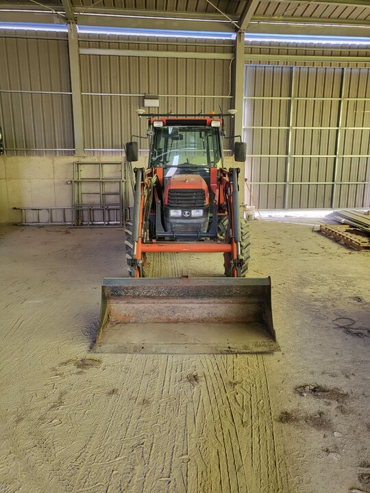 Kubota Tractor L550 (55hp) 앞좌측면