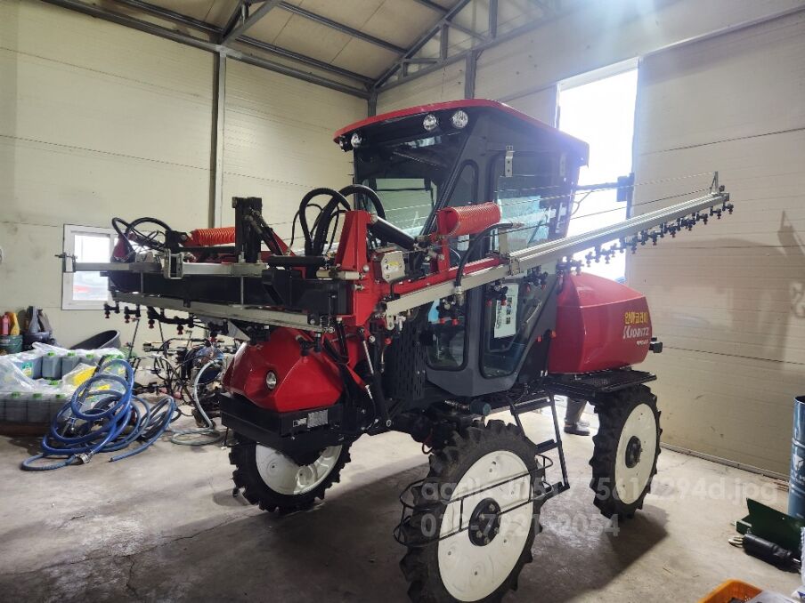Yanmar Cultivator RVHC1000W (23hp) 뒤우측면