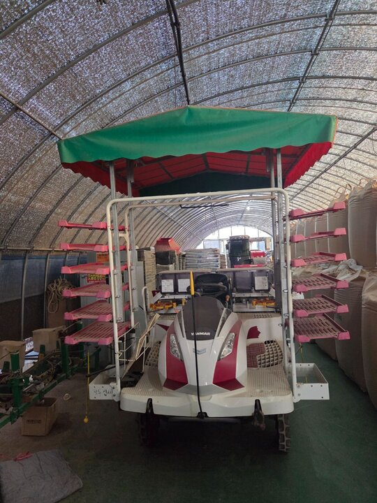 Yanmar Rice transplanter YR6D (6Rows)