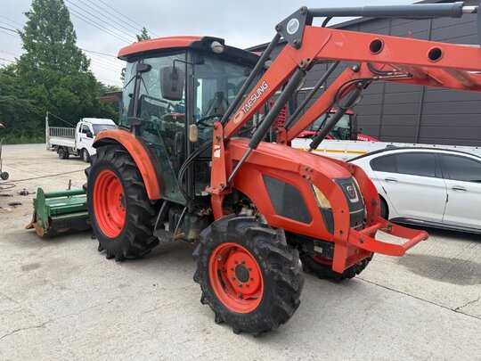 Daedong Tractor RX620 (62hp)