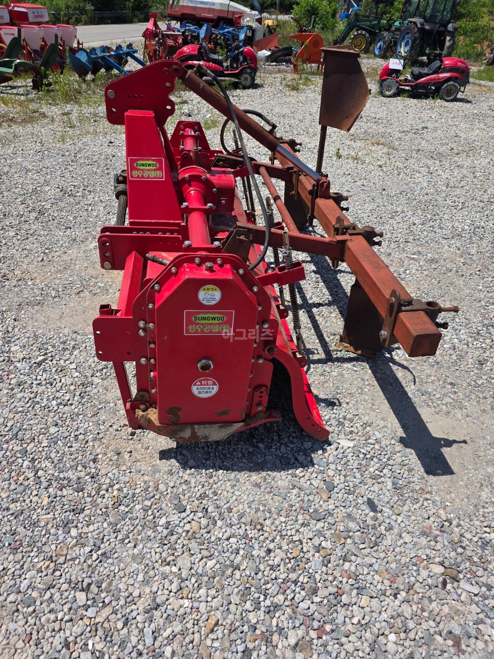 Sungwoo Rotavator SW235BPX (경폭235cm) 뒤우측면