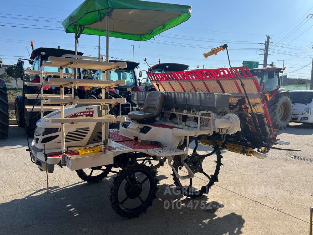 Yanmar Rice transplanter VP8DZ (8Rows) 측면