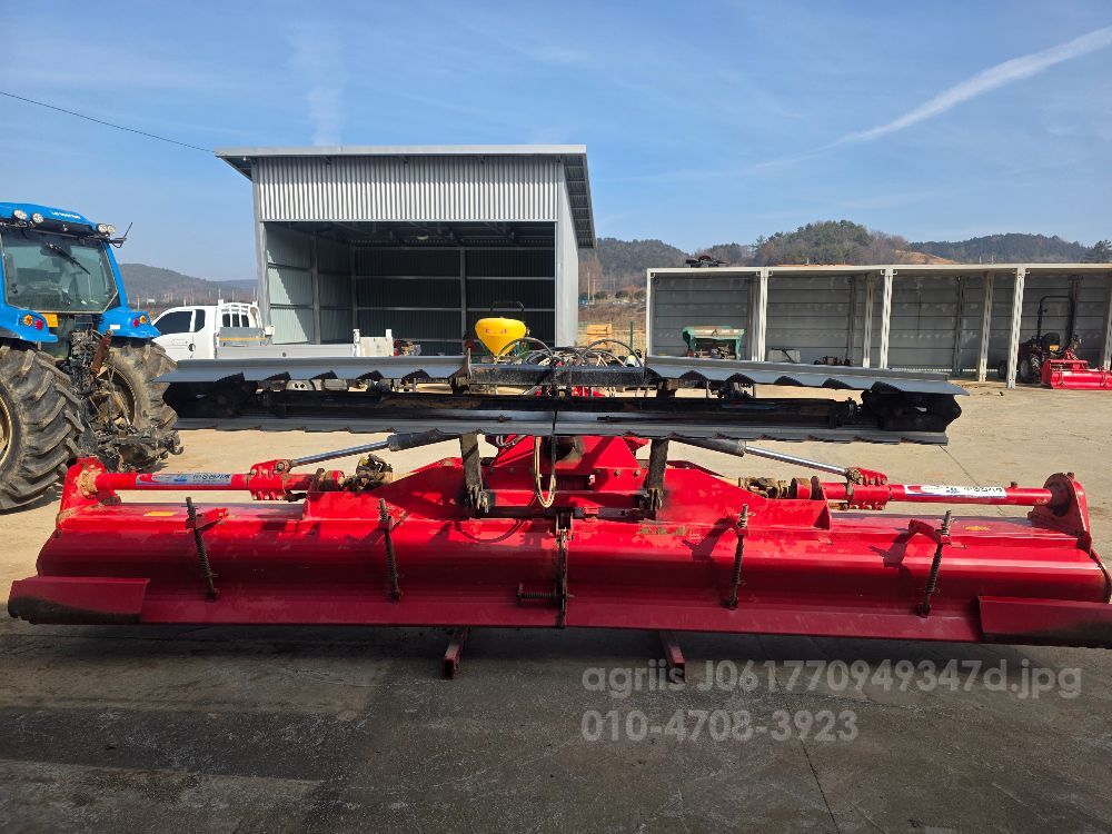 Rotavator 웅진 (경폭500cm) 뒤우측면
