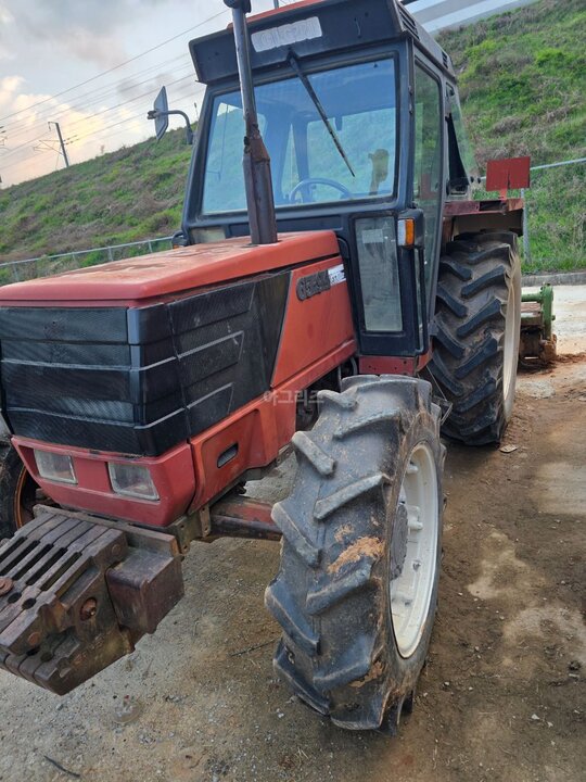 NewHolland Tractor 트렉터6594.65마력 (65hp)