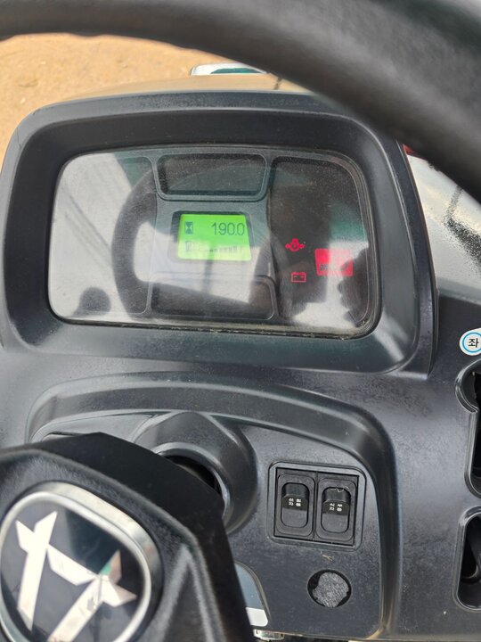 대동 이앙기 ERP60D (6조식) 앞좌측면