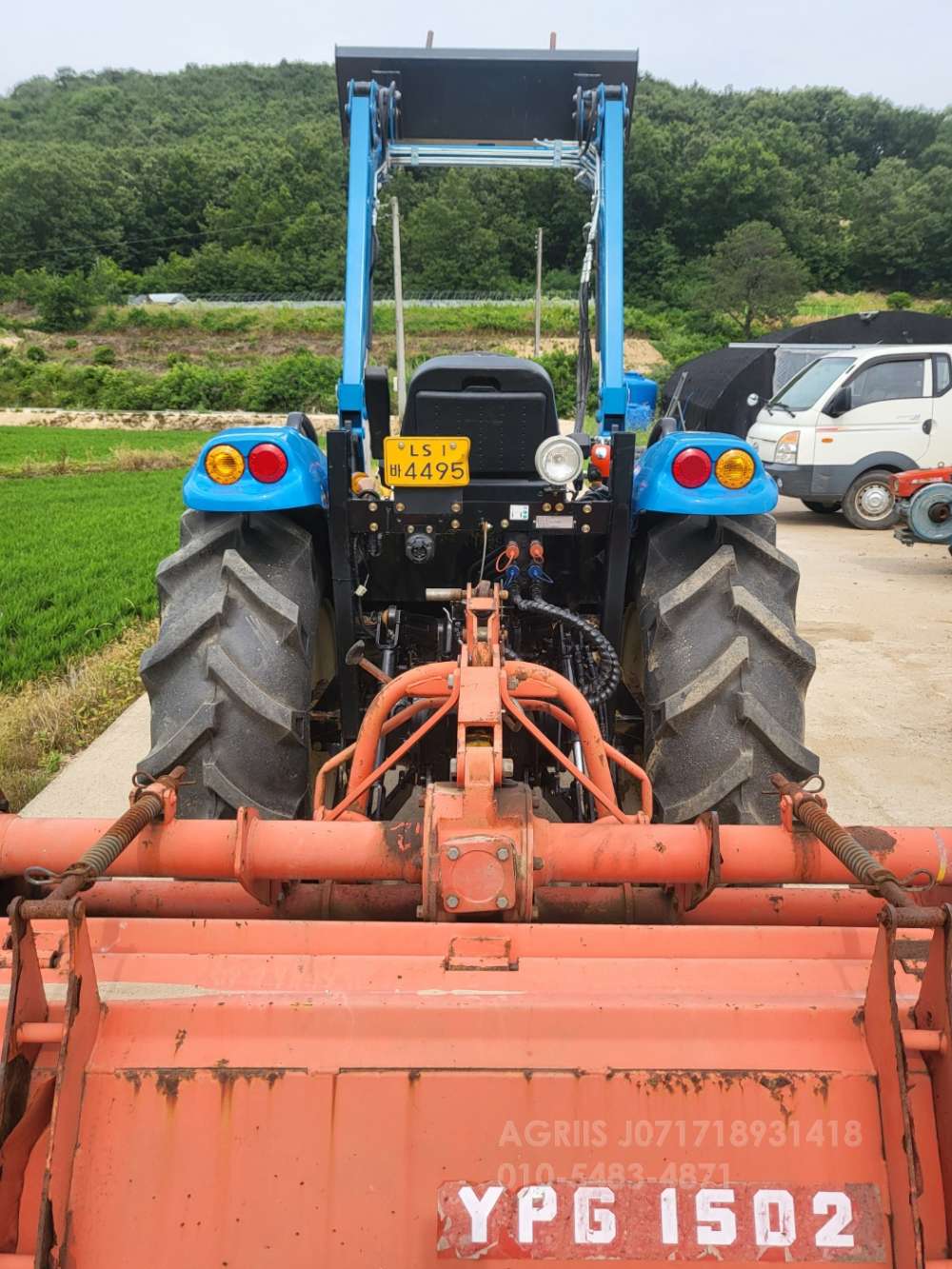 LS Tractor XR4155 (55.7hp) 운전석