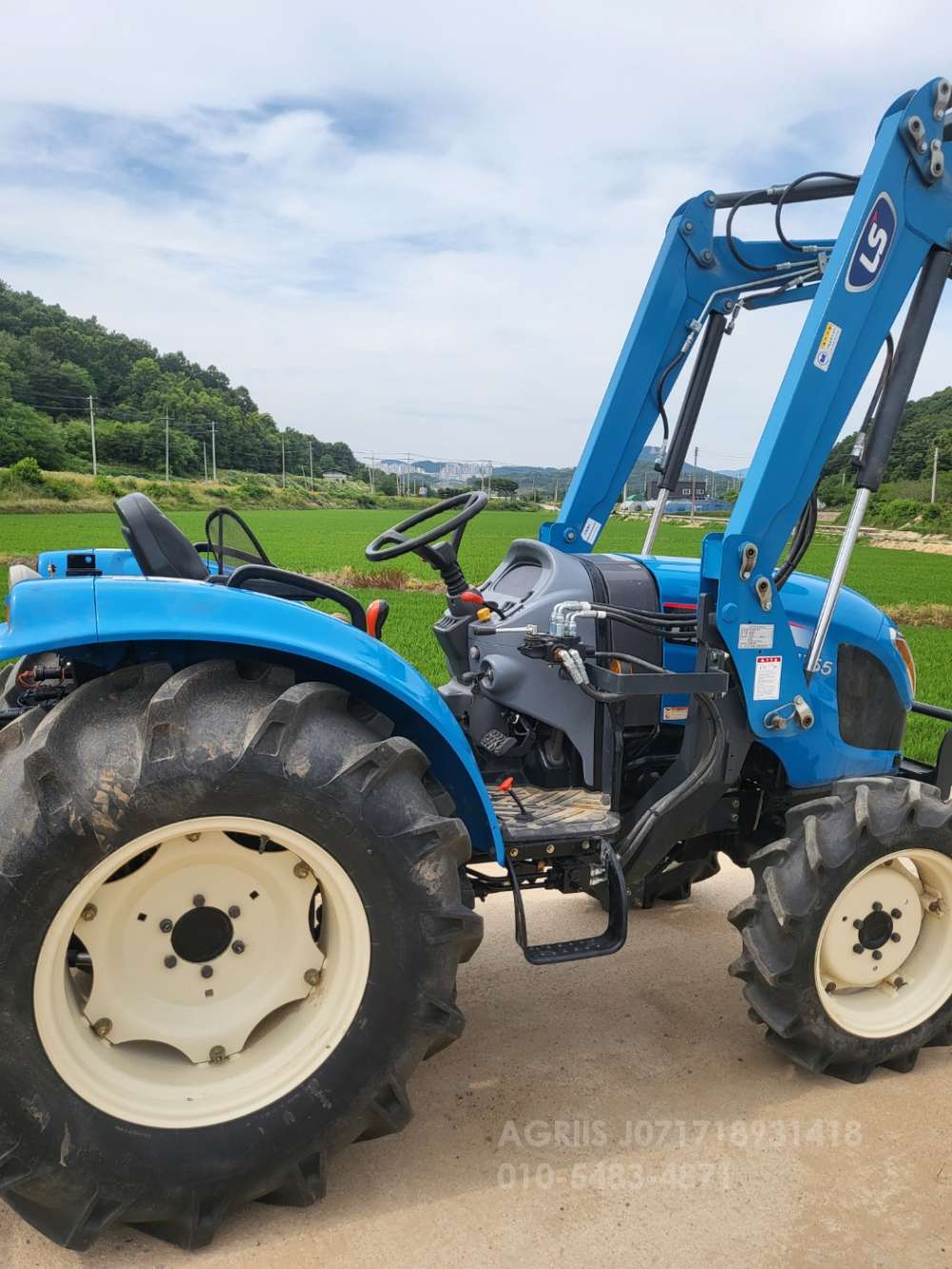 LS Tractor XR4155 (55.7hp) 엔진내부