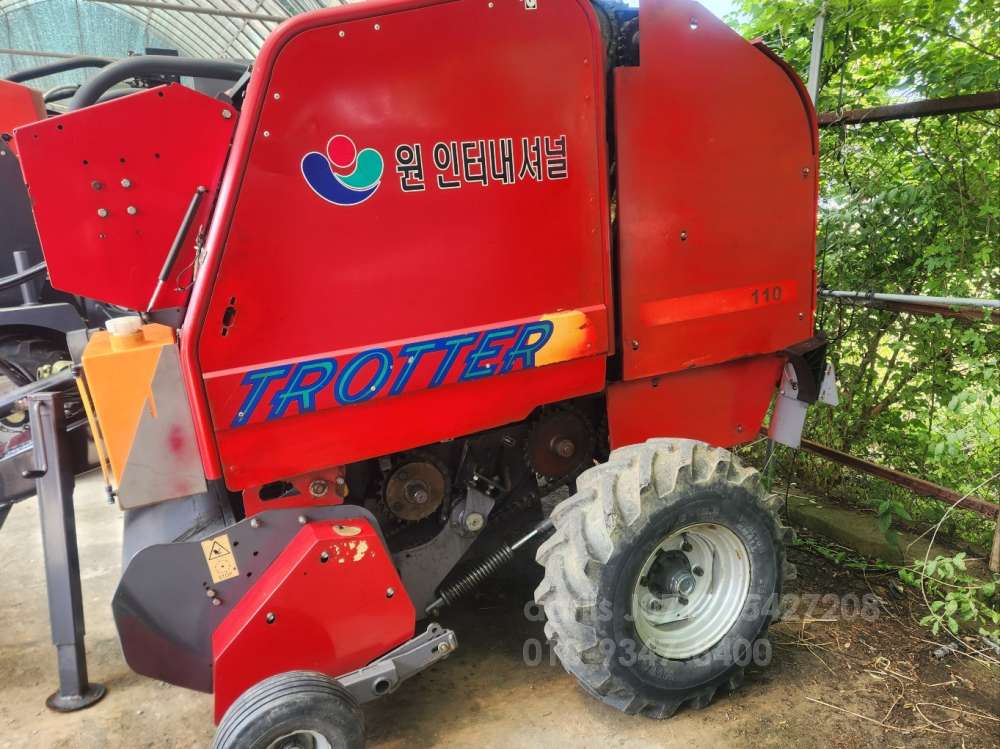  Round Baler T110  뒤우측면