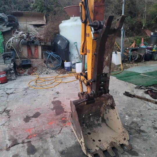 삼성 굴삭기 MX3W (5톤)