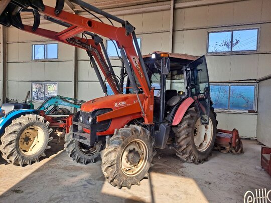 국제 트랙터 9205 (92마력) 앞좌측면