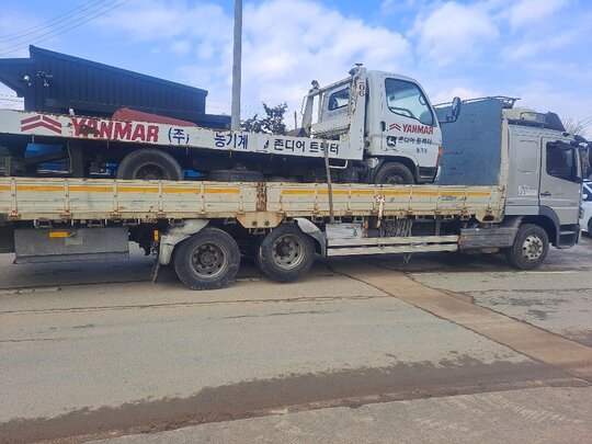 현대3.5톤터보설프.윈치 사다 현대3.5톤설프로다.윈치 현대3.5 사다리 트럭 앞좌측면