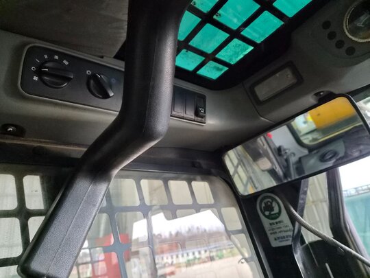  Skid steer loader 스키드로더 