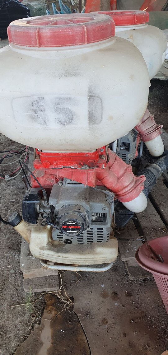 로빈동력비료살포기 로빈(일제 로빈 동력살포기 상태상급