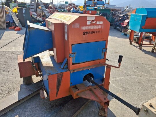  톱밥제조기  S002 